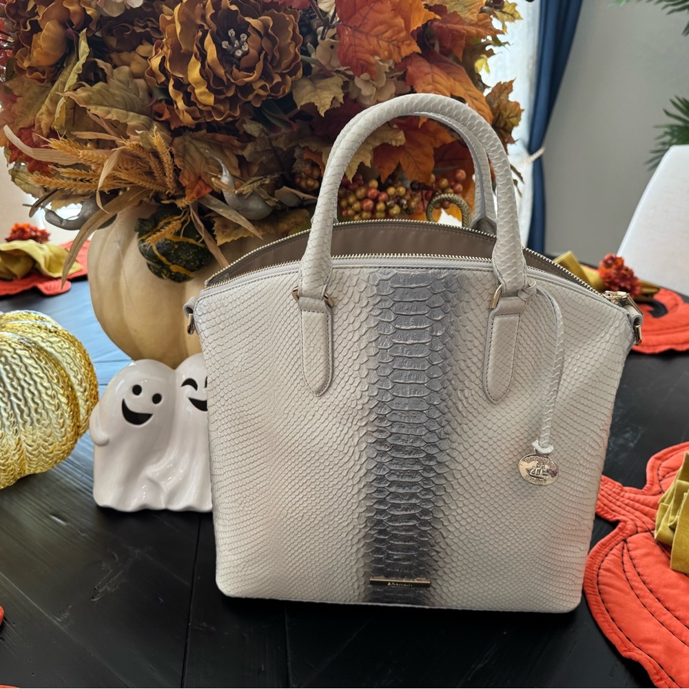 Brahmin NWT Reflect Harkness Large Duxbury - Picture 3 of 4